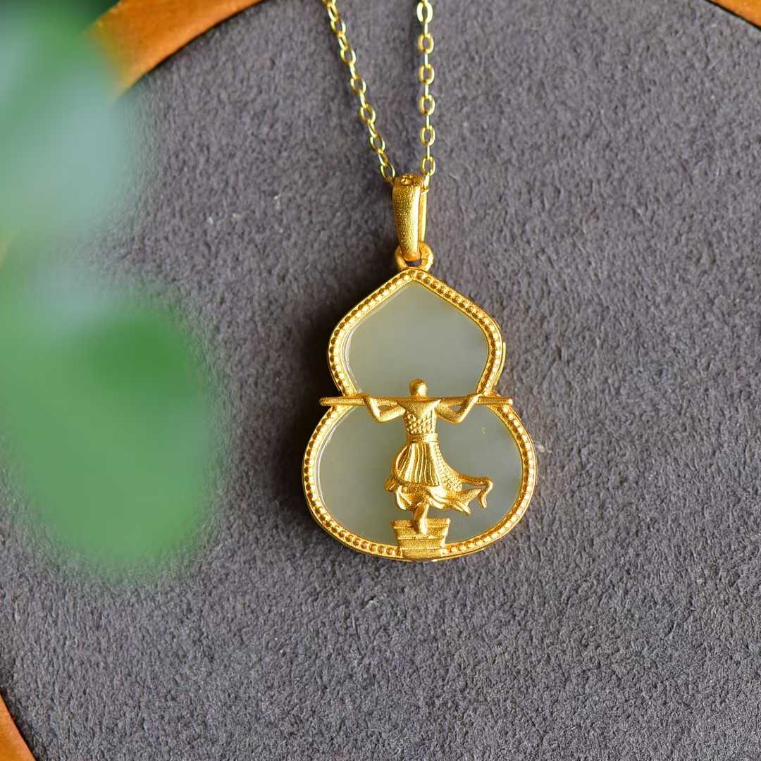 925 Silver Inlaid Nephrite "The Return of the Great Sage" Pendant