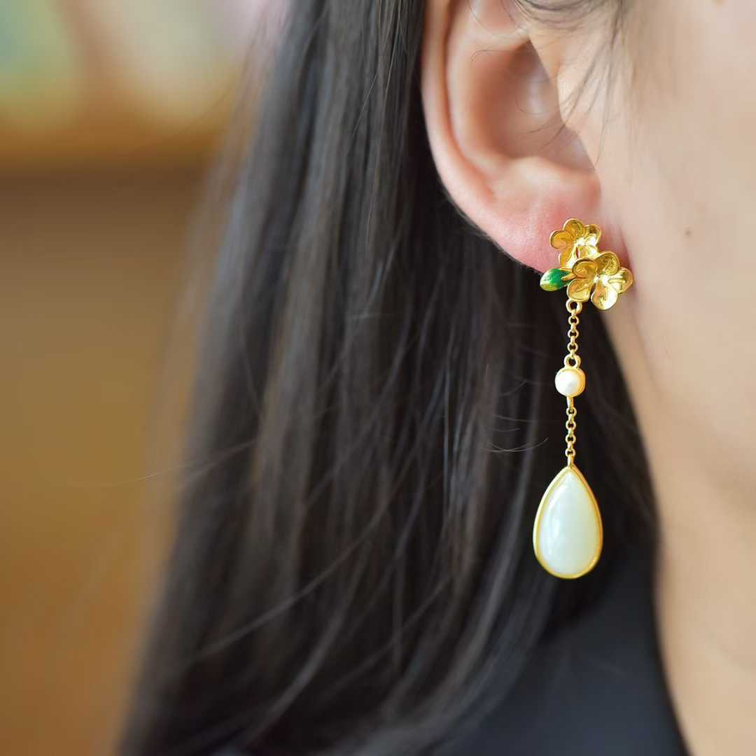 925 Silver Inlaid Nephrite "Blossoming Peach Flowers" Stud Earrings