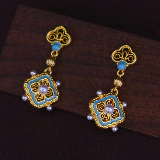 Pendientes de perlas de trébol de cuatro hojas de estilo antiguo chino de alta gama