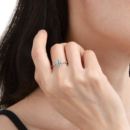 Wave-Shaped Sparkling Single Zirconia Ring