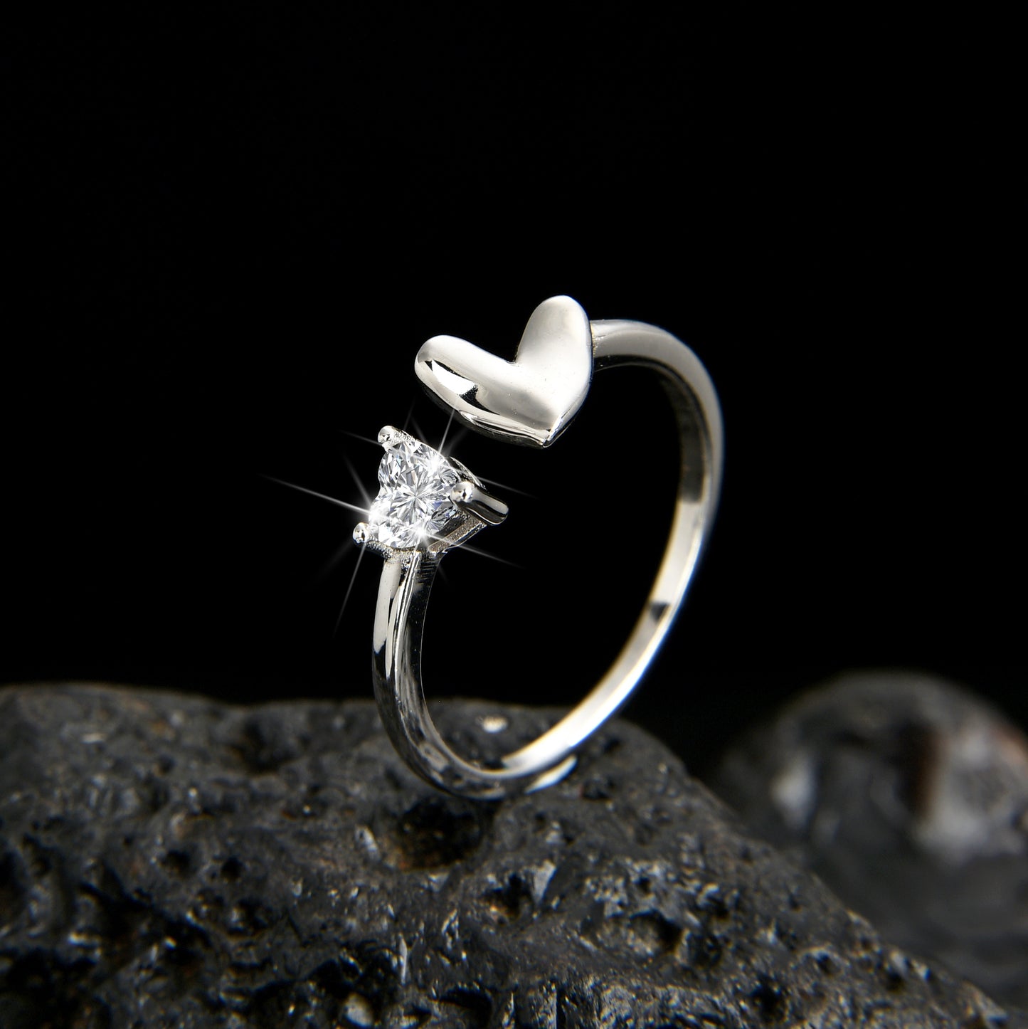 Anillo abierto elegante con forma de corazón para niñas