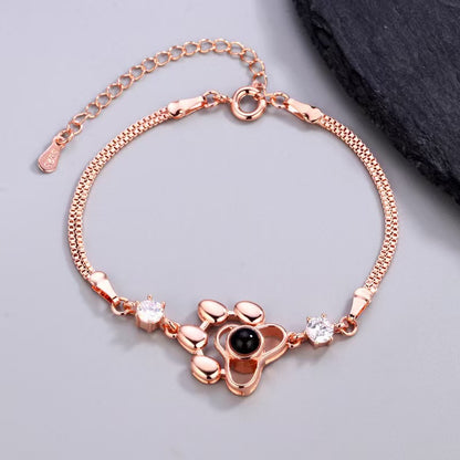 Pulsera con foto y proyección de huellas de perro 