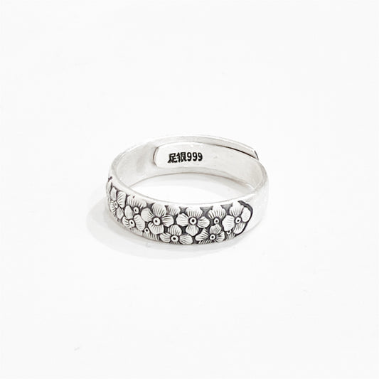 Anillo de plata de ley con estampado de moda