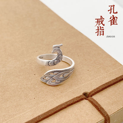 Anillo étnico de pavo real en plata de ley