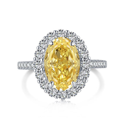 Anillo clásico de circonita con diamante de alto carbono y corte de flor de hielo brillante y noble