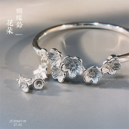 Pulsera abierta de plata de ley con campana de mariposa y estampado chinoiserie