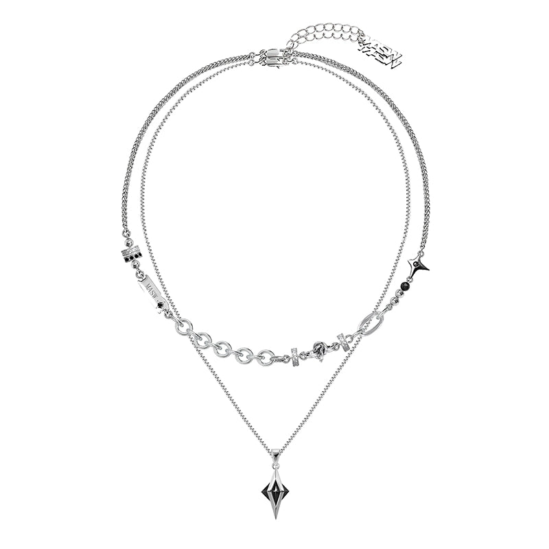 Star attraction star necklace