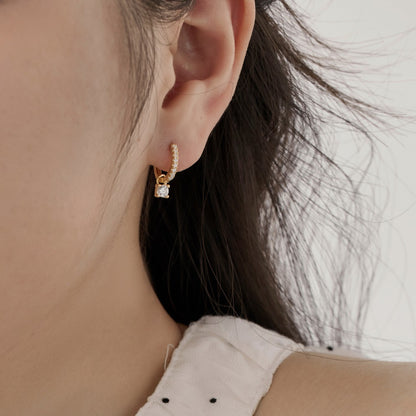 Pendientes redondos de circonita con personalidad de moda