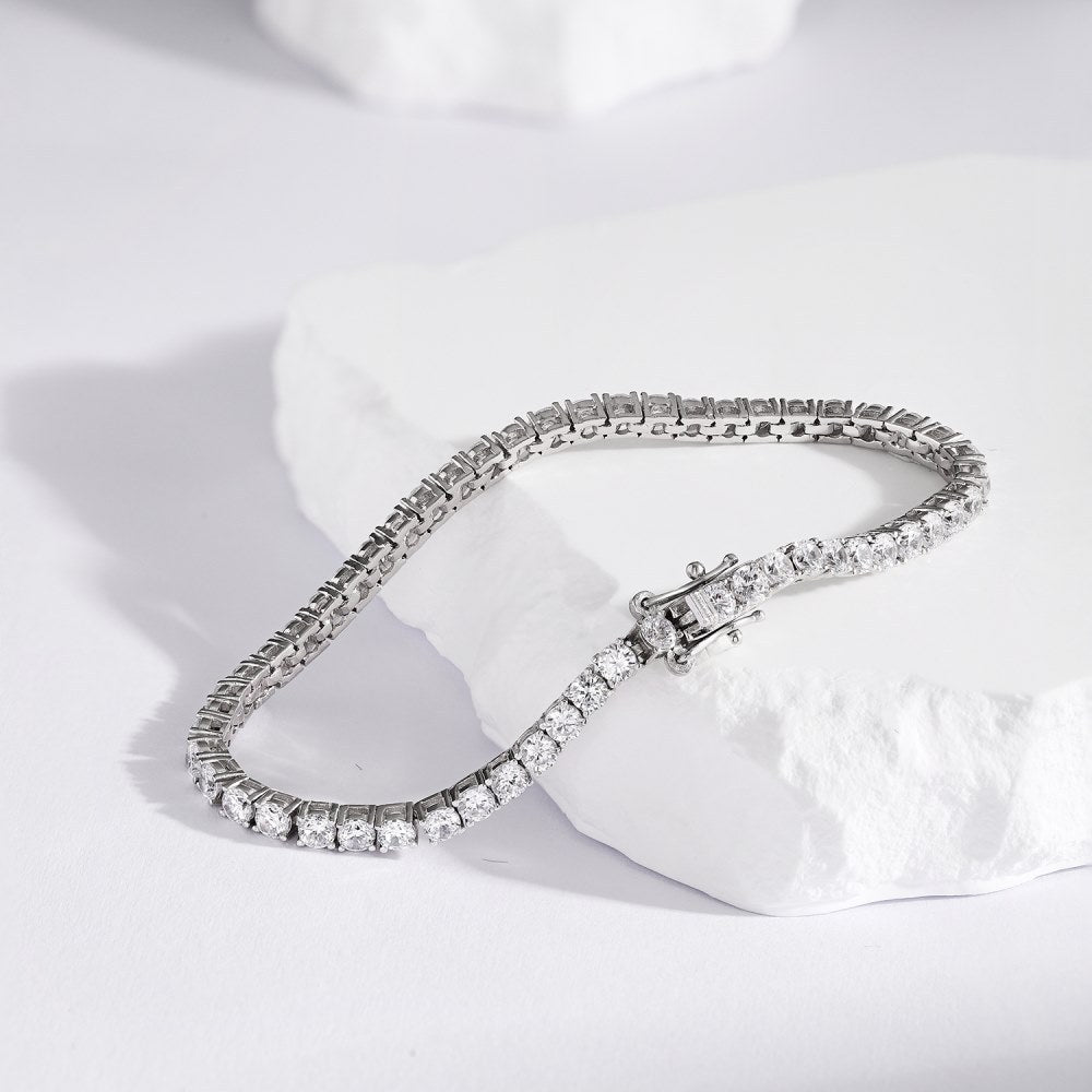Pulsera de circonitas de hilera completa