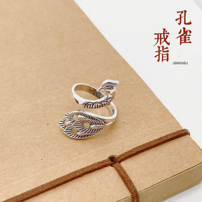 Anillo étnico de pavo real en plata de ley