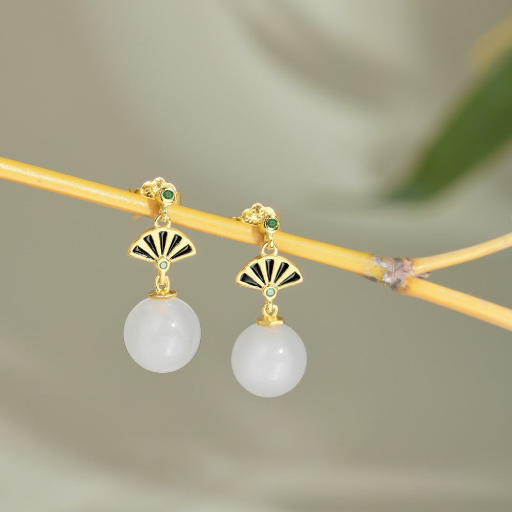 Pendientes estilo chino con nudo de abanico
