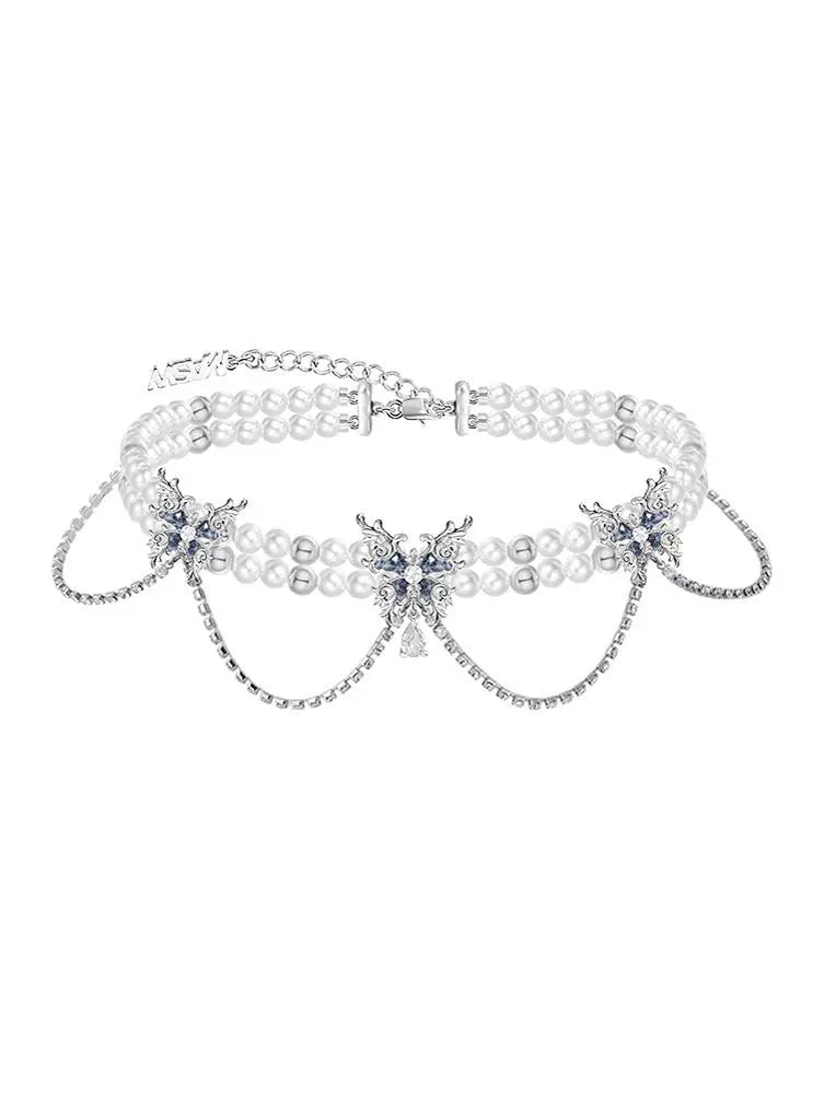 Collar de mariposa con perlas y efecto de danza de mariposa 