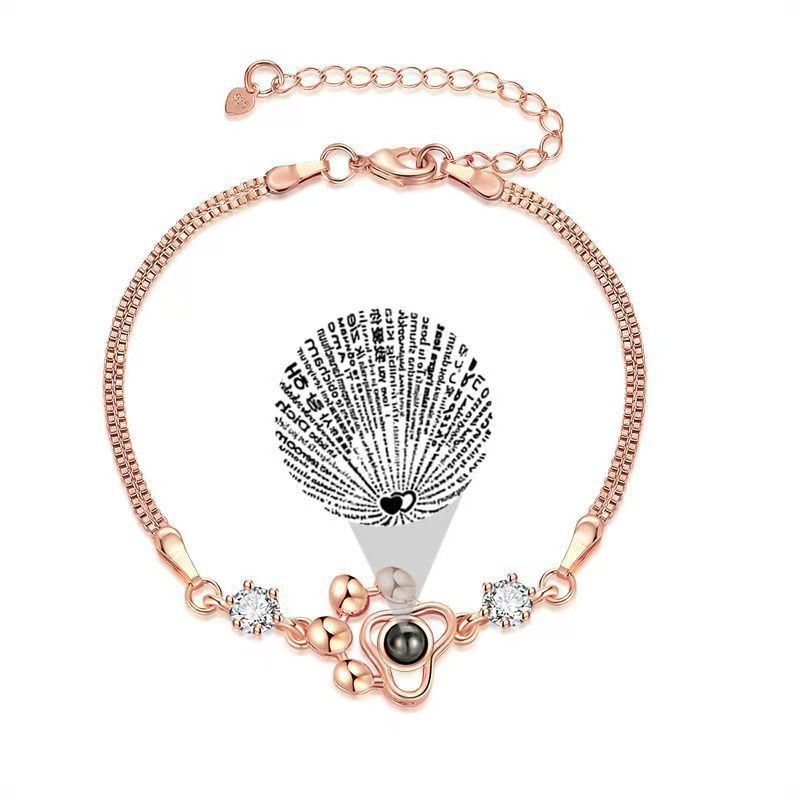 Pulsera con foto y proyección de huellas de perro 