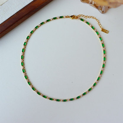 Pulsera de circonitas coloridas con personalidad retro sencilla