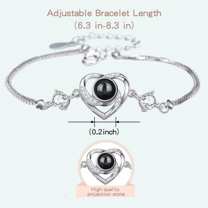 Pulsera con proyección de fotos de circonitas en forma de corazón 