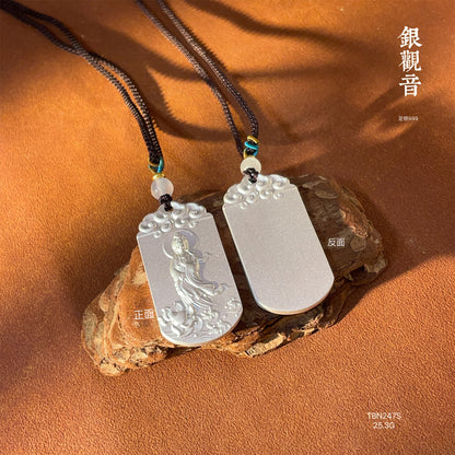Collar de cuerda trenzada con colgante de plata de ley Guanyin