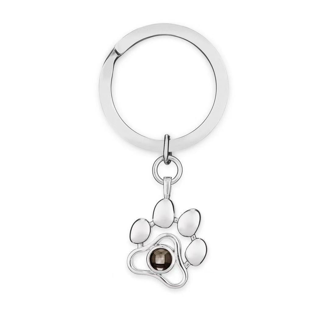 Photo projection dog paw necklace