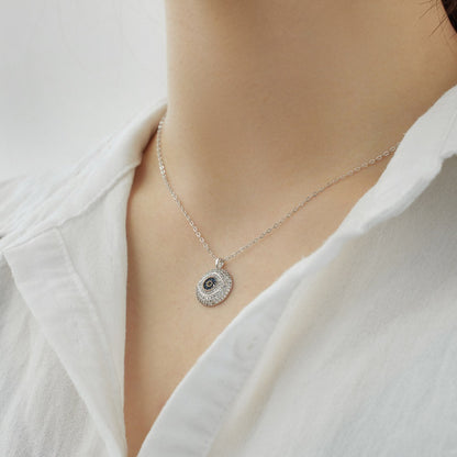 Collar de ojo de diablo redondo con personalidad simple y elegante
