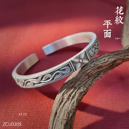 Pulsera de plata de ley con estampado étnico