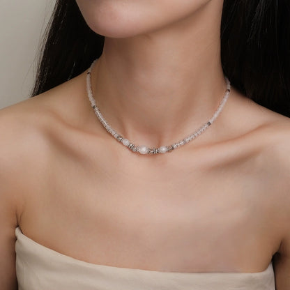 Snowstorm necklace