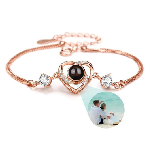 Heart-shaped zirconia photo projection bracelet
