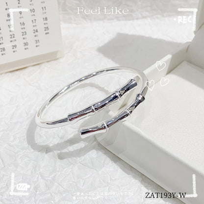 Pulsera de plata con destellos de bambú y arena