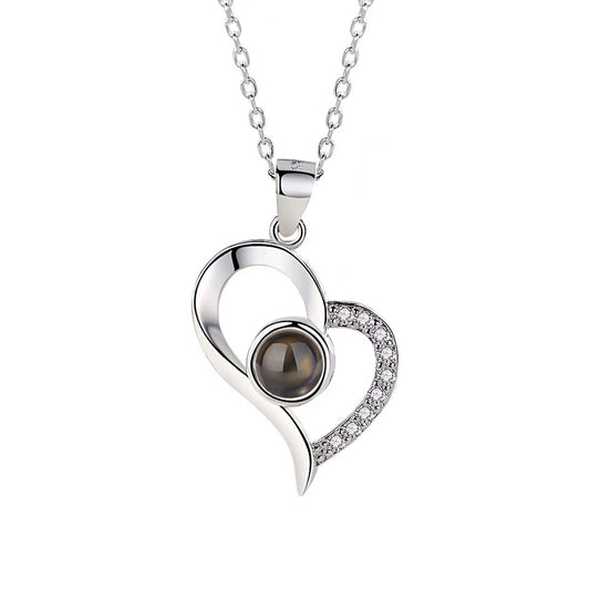 Collar de corazón de circonita con proyección de fotos