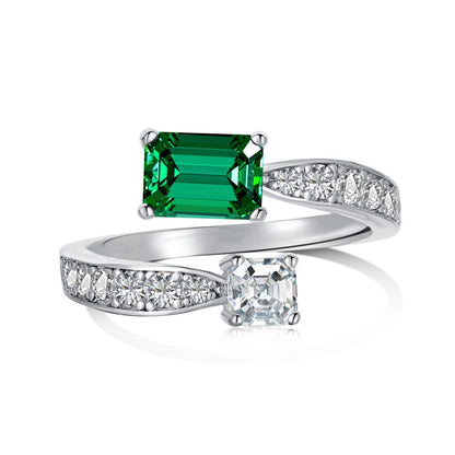 Anillo retro de esmeralda con circonita de alta gama