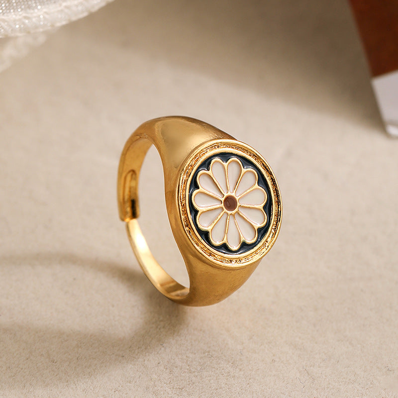 Anillo de trébol de cuatro hojas de esmalte vintage premium
