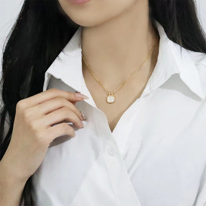Niche fashionable exquisite square shell zircon women's necklace