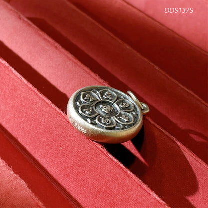 Colgante de plata de ley con diseño de guardián masculino y femenino de estilo étnico