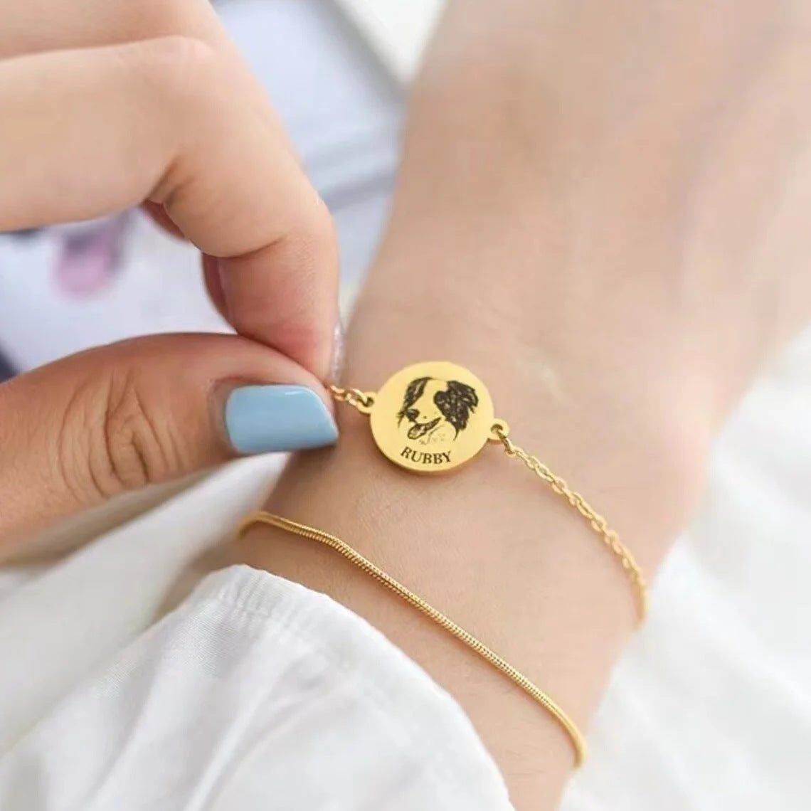 Pulsera de doble capa con retrato de mascota grabado 