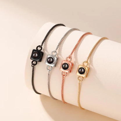 Pulsera con caja para proyector de fotos 