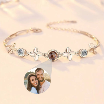 Pulsera de flores de cuatro hojas con proyección de fotos