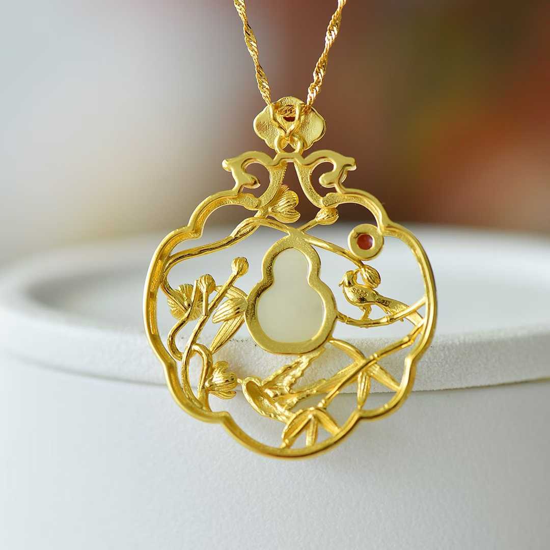 925 Silver Inlaid Hetian Nephrite "Joy on the Eyebrows (Joyful Occasions)" Gourd Pendant