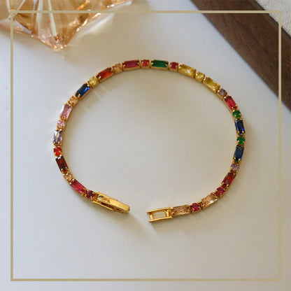 Pulsera de circonitas coloridas con personalidad retro sencilla