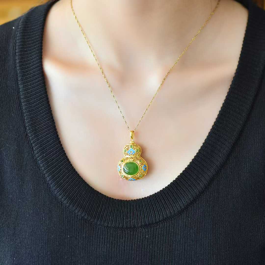 925 Silver Inlaid Hetian Jasper "Gourd & Filigree" Pendant