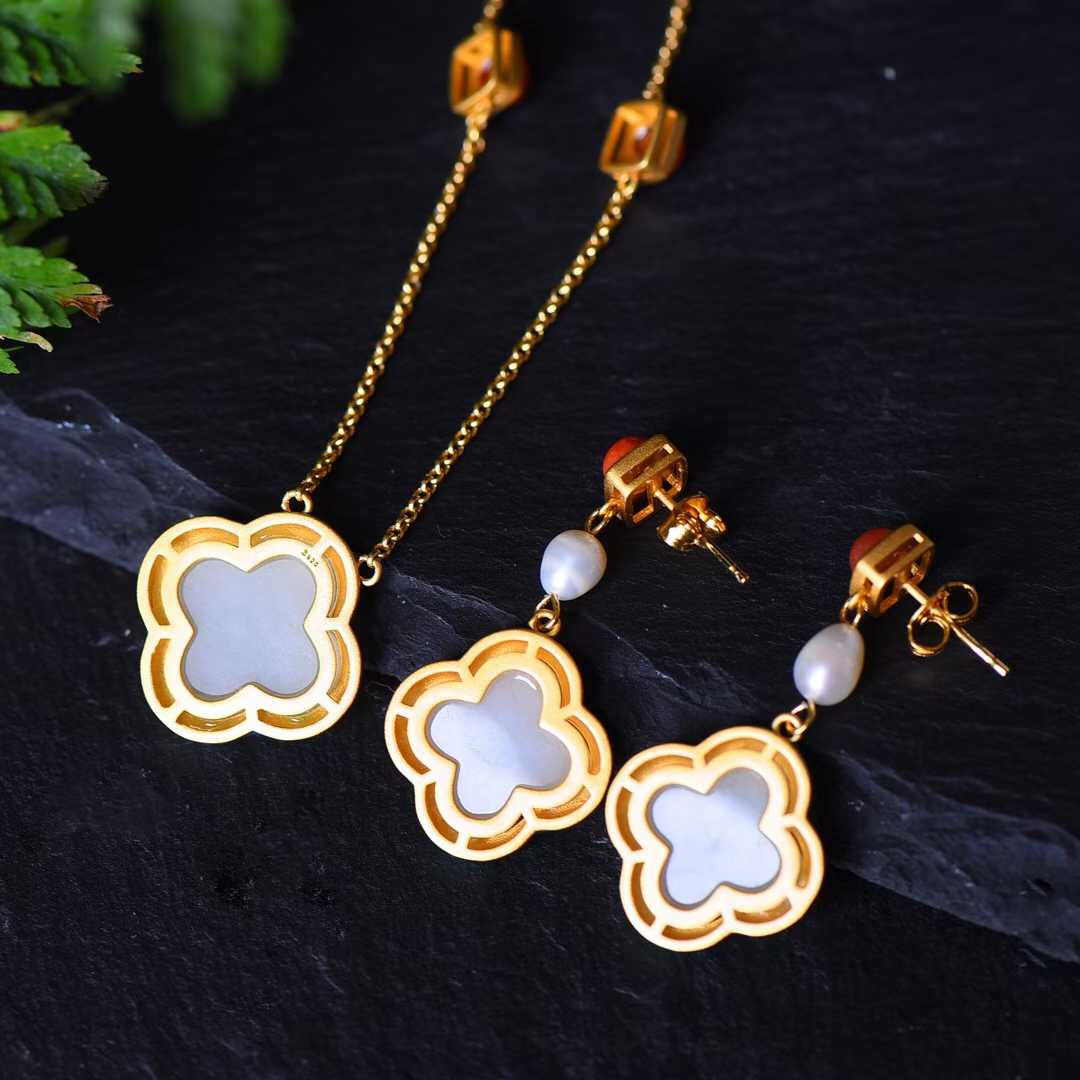 925 Silver Inlaid Nephrite Enamel Four-Leaf Clover Jewelry Set