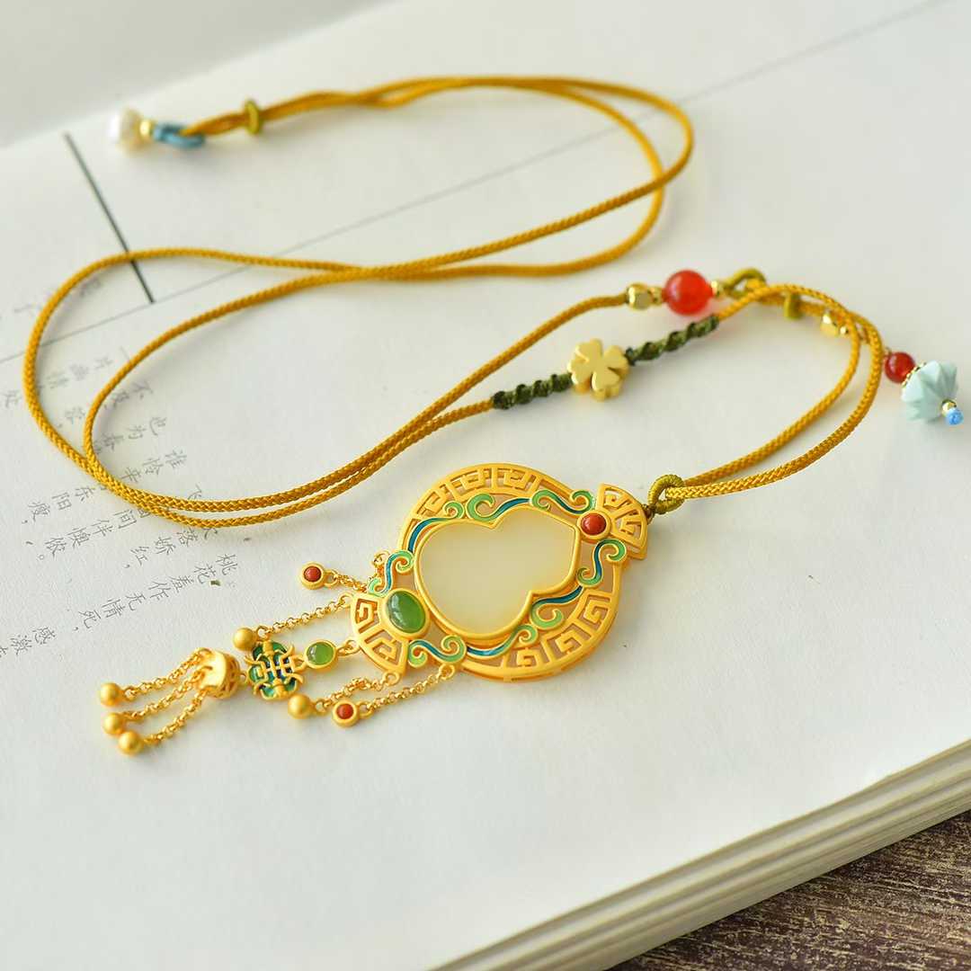 925 Silver Inlaid Nephrite "Gourd" Vintage Pendant for Adding Blessings and Good Fortune