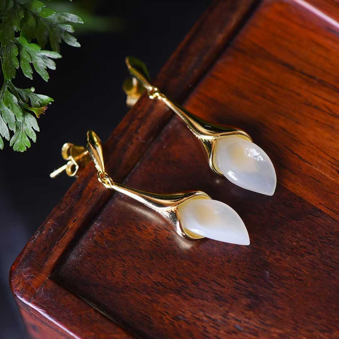 925 Silver Inlaid Nephrite Rose Earrings