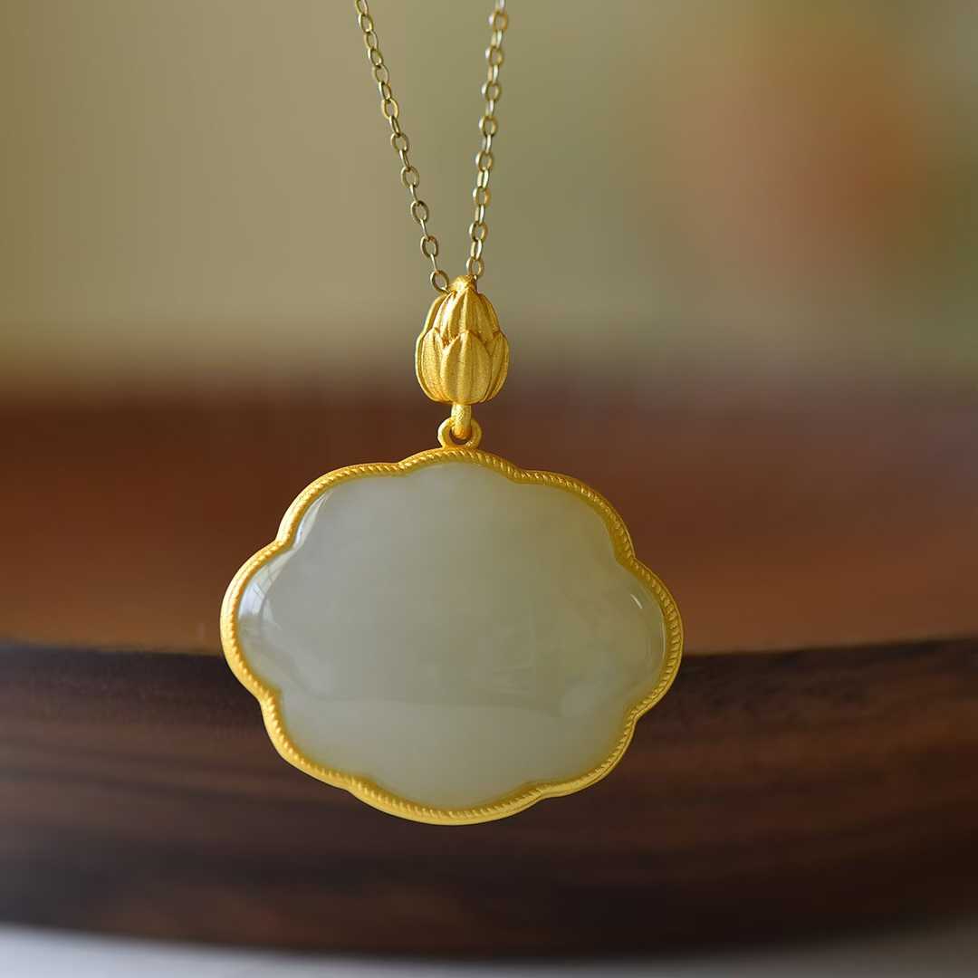 925 Silver Inlaid Nephrite "Where the Heart Belongs" Pendant