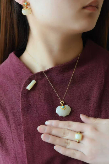 925 Silver Inlaid Hetian Jade Ruyi Lock Set