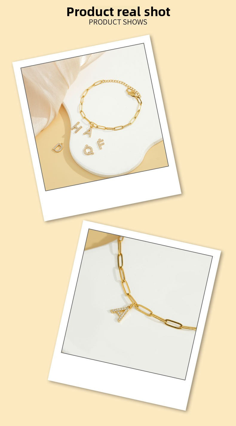 Pulsera con alfabeto de moissanita 